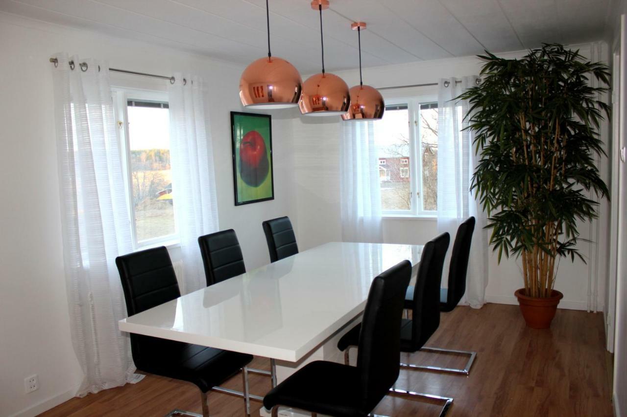 Ett Hus Med 3 Sovrum Med Supersnabba Internet Fiberanslutningen 1000Mb-100Mb I Hoeg, 7 Minuter Fran Hudiksvall Extérieur photo