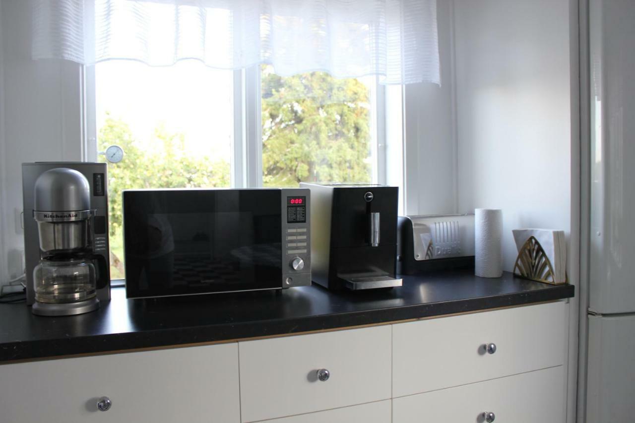 Ett Hus Med 3 Sovrum Med Supersnabba Internet Fiberanslutningen 1000Mb-100Mb I Hoeg, 7 Minuter Fran Hudiksvall Extérieur photo