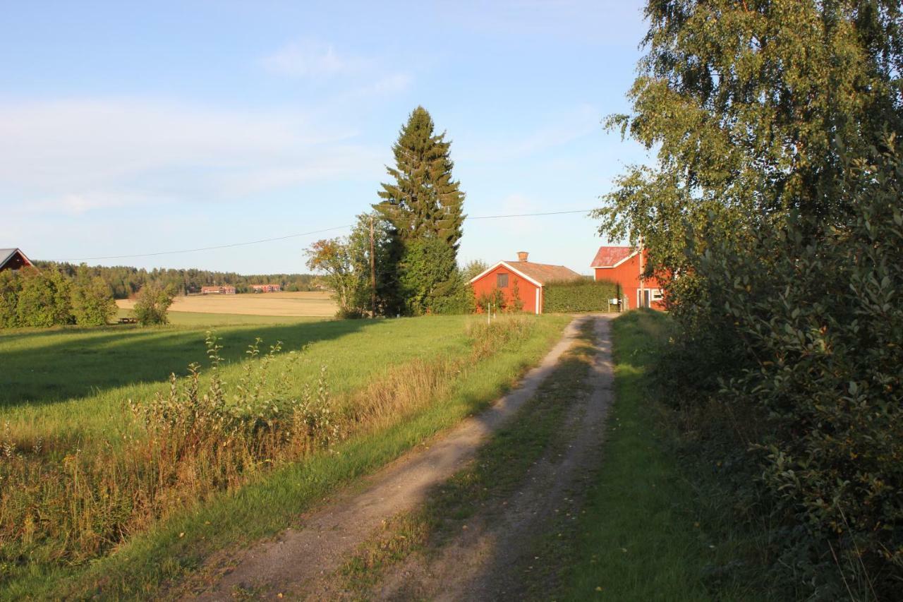 Ett Hus Med 3 Sovrum Med Supersnabba Internet Fiberanslutningen 1000Mb-100Mb I Hoeg, 7 Minuter Fran Hudiksvall Extérieur photo
